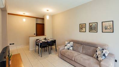 ALCUINO5 Cozy with terrace near City Life